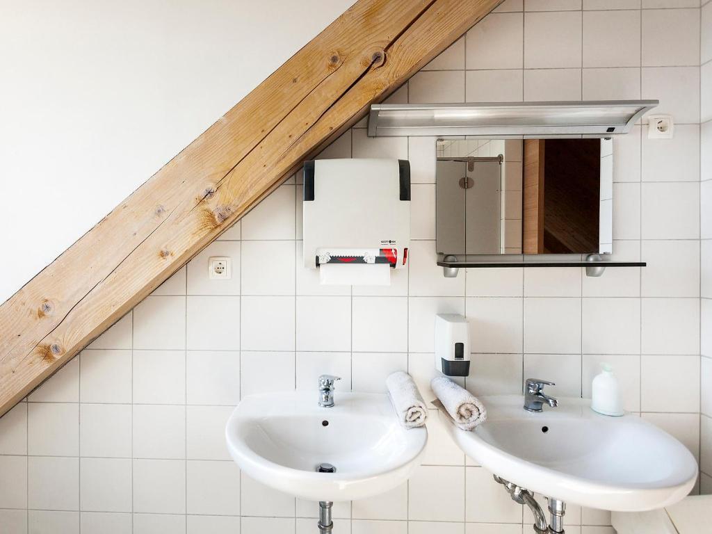 Hostel Situla Ново Место Стая снимка