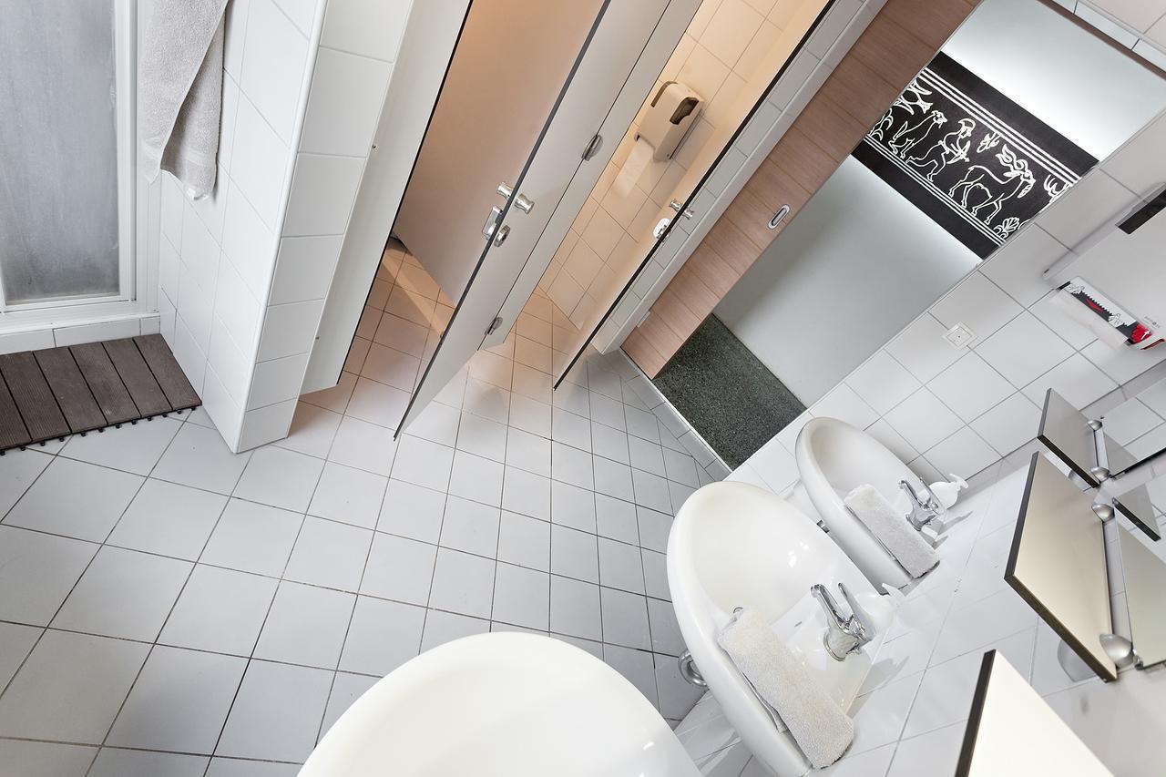 Hostel Situla Ново Место Екстериор снимка